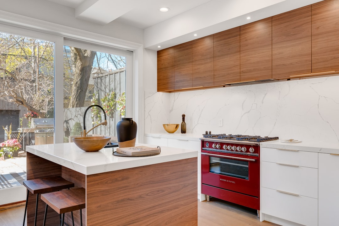 Countertop installation in Lakewood, CA